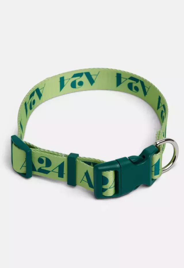 A24-Collar-1