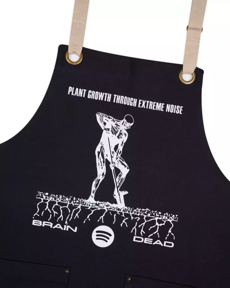 apron